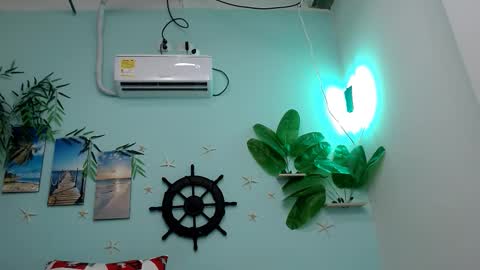 ladi online show from 12-04-25, 02:15