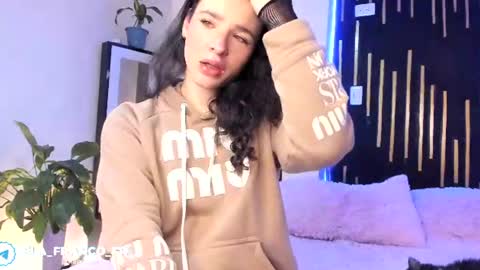 Elaia franco online show from 06-28-26, 04:18