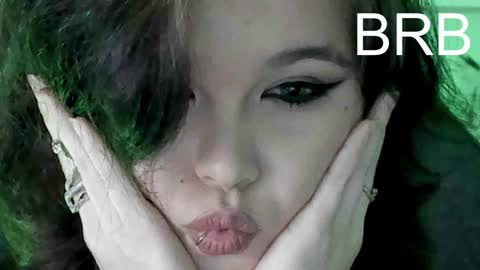 Your sweet girl online show from 12-19-24, 08:44