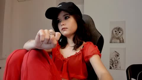 Your sweet girl online show from 01-21-25, 10:41