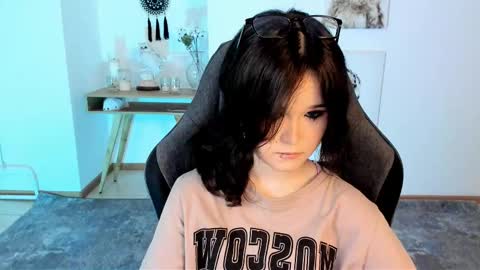 Your sweet girl online show from 02-28-25, 07:35