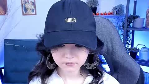 Your sweet girl online show from 03-07-25, 01:42