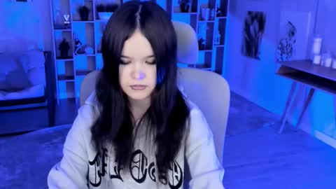 Your sweet girl online show from 10-22-25, 08:19