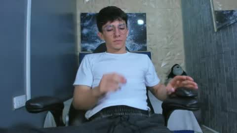 Snapshot of elangiraldo chatting on 06-16-26, 11:18 Elan Giralon online show from 06-16-26, 11:18