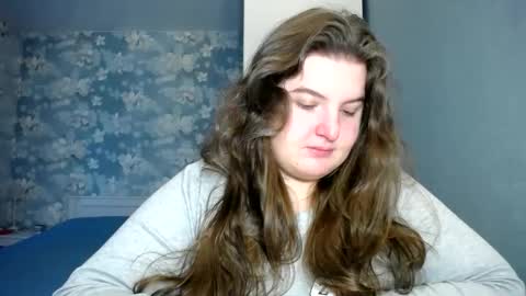 Snapshot of elanis_blair chatting on 01-06-25, 10:13 Elanis online show from 01-06-25, 10:13