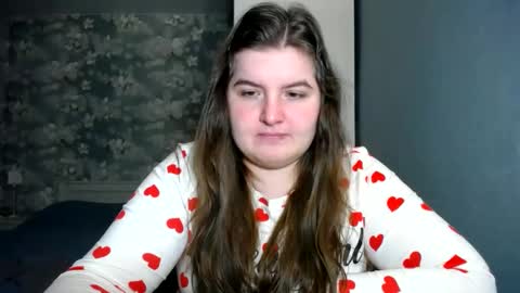 Snapshot of elanis_blair chatting on 01-22-25, 04:12 Elanis online show from 01-22-25, 04:12