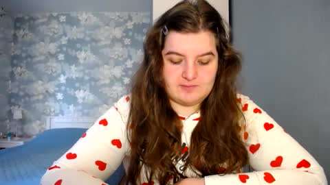 Snapshot of elanis_blair chatting on 02-20-25, 10:27 Elanis online show from 02-20-25, 10:27