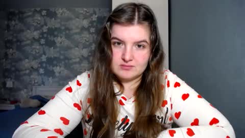 Snapshot of elanis_blair chatting on 03-11-25, 01:34 Elanis online show from 03-11-25, 01:34