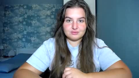 Snapshot of elanis_blair chatting on 09-20-25, 10:27 Elanis online show from 09-20-25, 10:27