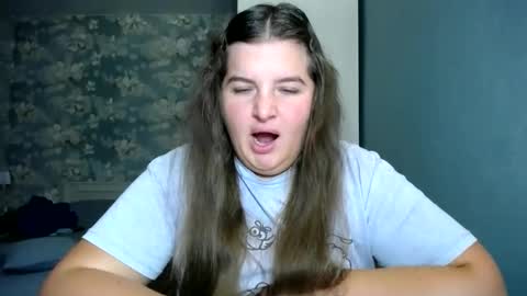 Snapshot of elanis_blair chatting on 10-11-25, 03:21 Elanis online show from 10-11-25, 03:21