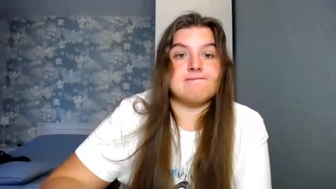 Snapshot of elanis_blair chatting on 01-15-26, 11:37 Elanis online show from 01-15-26, 11:37