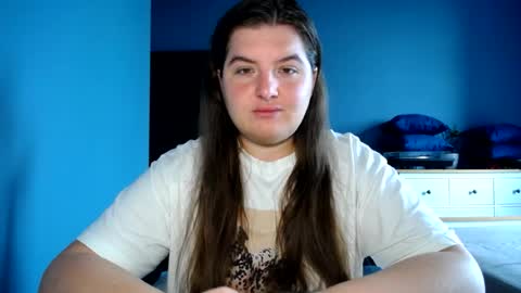 Snapshot of elanis_blair chatting on 07-25-26, 09:07 Elanis online show from 07-25-26, 09:07