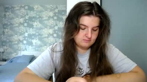 Snapshot of elanis_blair chatting on 07-27-26, 12:56 Elanis online show from 07-27-26, 12:56