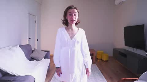 Snapshot of elannand chatting on 05-23-26, 06:40 ELA 3 online show from 05-23-26, 06:40