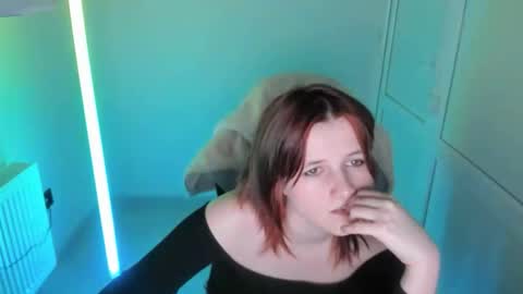 Evie online show from 05-08-26, 12:54