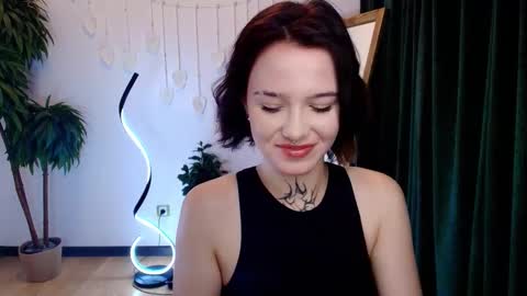 elastikiss online show from 10-16-25, 02:34