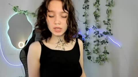 elastikiss online show from 04-21-26, 10:21