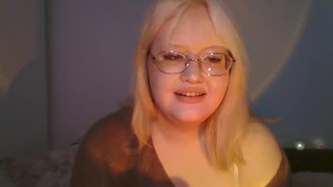 elayne_sweet online show from 04-02-26, 08:01