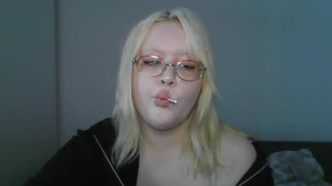 elayne_sweet online show from 04-11-26, 08:07