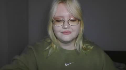elayne_sweet online show from 05-07-26, 06:08
