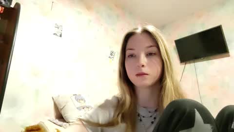 MIa online show from 02-18-26, 12:23