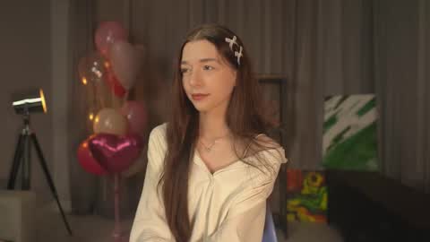 Snapshot of elbasypher chatting on 10-12-25, 01:54 Elba Blance online show from 10-12-25, 01:54