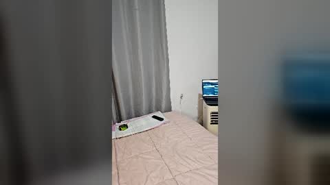 elberjimenes97 online show from 07-25-26, 10:40