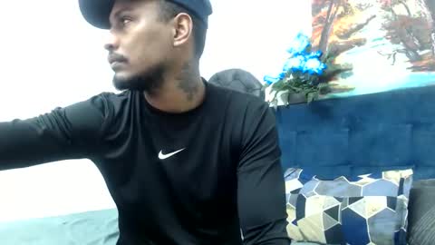 Snapshot of elcaballeroblack chatting on 06-02-26, 12:45 elcaballeroblack online show from 06-02-26, 12:45
