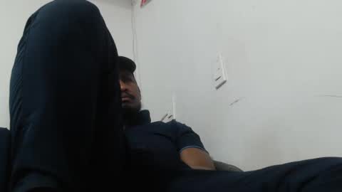 Snapshot of elcaballeroblack chatting on 06-15-26, 03:20 elcaballeroblack online show from 06-15-26, 03:20