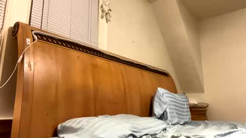 Snapshot of eldisiac chatting on 11-22-25, 06:45 EL-Disiac online show from 11-22-25, 06:45