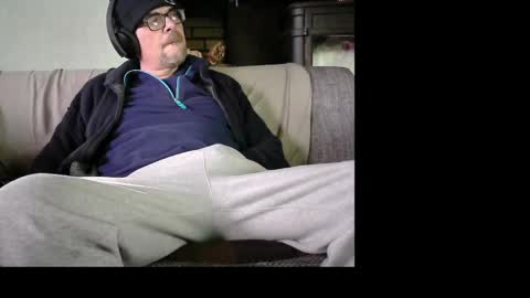 Nando online show from 01-30-25, 02:58