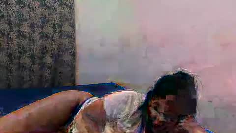 Snapshot of electra137 chatting on 05-19-26, 02:29 Isabella online show from 05-19-26, 02:29
