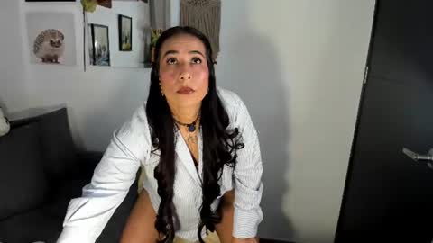 Electra- Please help me reach 100 likes online show from 07-26-26, 01:47
