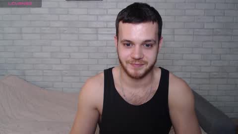 Snapshot of electric_smile chatting on 01-11-26, 04:56 Alex online show from 01-11-26, 04:56