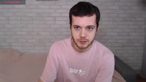 Snapshot of electric_smile chatting on 03-03-26, 09:26 Alex online show from 03-03-26, 09:26