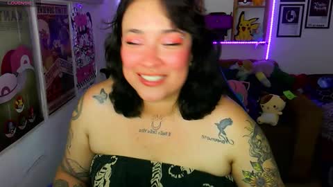 Alejandra online show from 10-07-25, 04:53
