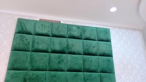 elektradoll1 online show from 05-12-26, 12:13