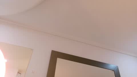 elektradoll1 online show from 05-20-26, 12:00