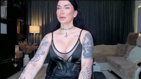 Snapshot of elektravelvet chatting on 04-22-26, 06:38 ElektraSheDemon online show from 04-22-26, 06:38