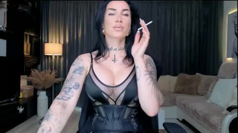 Snapshot of elektravelvet chatting on 05-13-26, 06:55 ElektraSheDemon online show from 05-13-26, 06:55