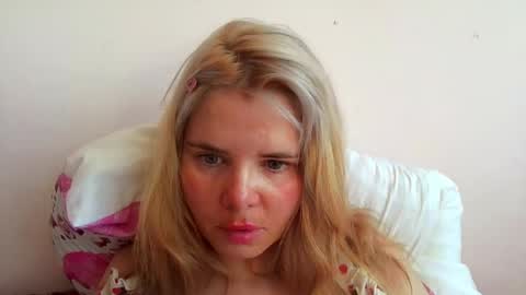 Elena online show from 04-18-26, 10:30