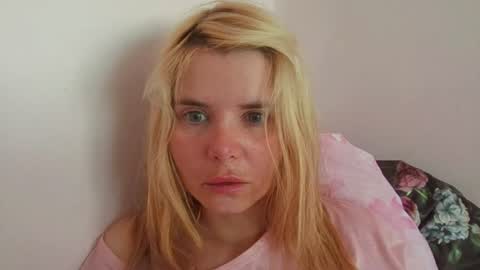 Elena online show from 07-13-26, 12:52