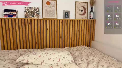 Snapshot of elenalooove chatting on 02-25-26, 09:19 Elena insta yourdream 1ove online show from 02-25-26, 09:19