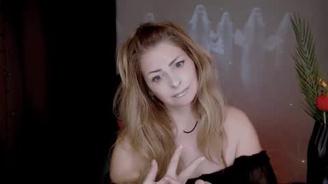 Snapshot of eleonorrres chatting on 11-01-25, 07:10 Elli online show from 11-01-25, 07:10