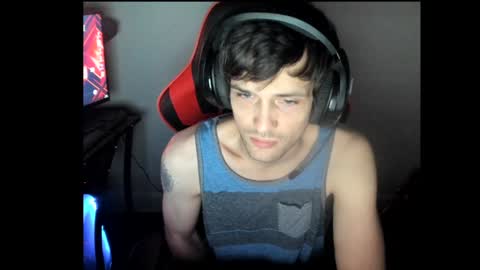 Snapshot of elephantrunkman chatting on 01-01-25, 03:45 elephantrunkman online show from 01-01-25, 03:45