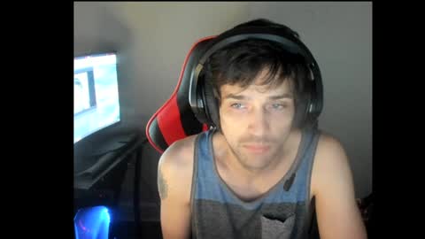 Snapshot of elephantrunkman chatting on 01-08-25, 01:11 elephantrunkman online show from 01-08-25, 01:11