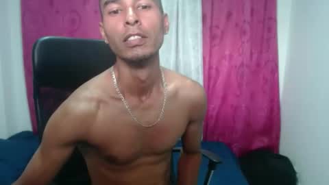 elherrero2024 online show from 12-06-24, 05:44