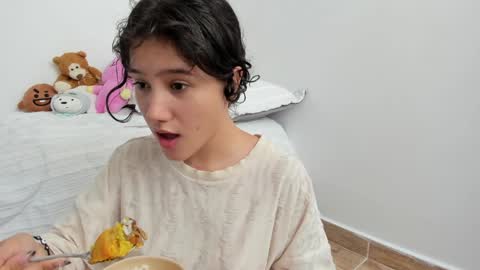 Snapshot of eli_dl chatting on 01-10-25, 06:38 eli_dl online show from 01-10-25, 06:38