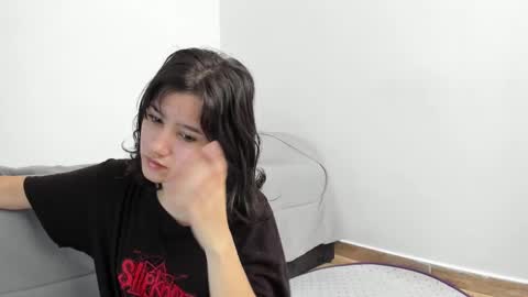 Snapshot of eli_dl chatting on 02-14-25, 01:51 eli_dl online show from 02-14-25, 01:51