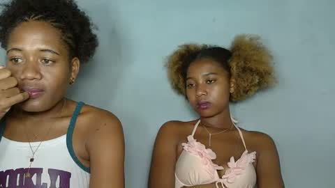 Snapshot of elia011 chatting on 02-08-25, 12:06 elia011 online show from 02-08-25, 12:06